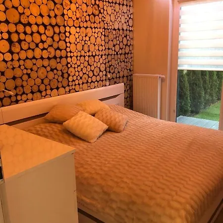 アパート Apartament Zatoka Deluxe Z Ogrodem *
