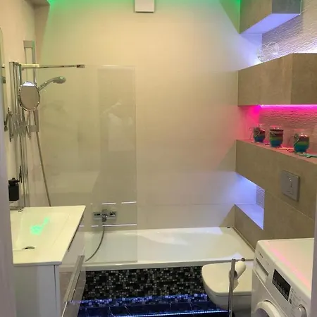 アパート Apartament Zatoka Deluxe Z Ogrodem *