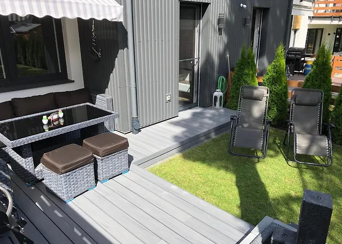 Apartament Zatoka Deluxe Z Ogrodem *