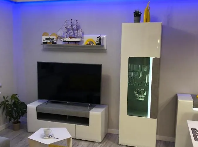 Apartament Zatoka Deluxe Z Ogrodem * Debogorze