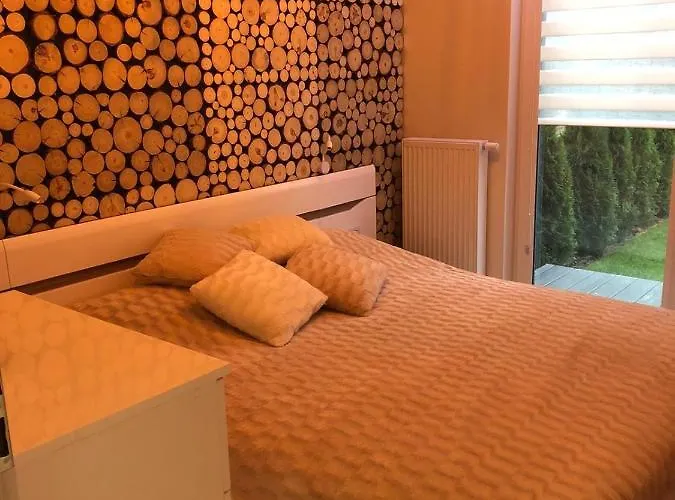 Appartamento Apartament Zatoka Deluxe Z Ogrodem *