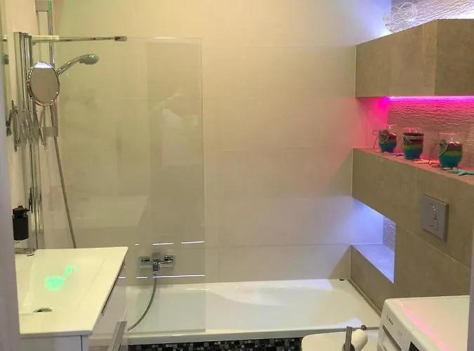 Appartamento Apartament Zatoka Deluxe Z Ogrodem *